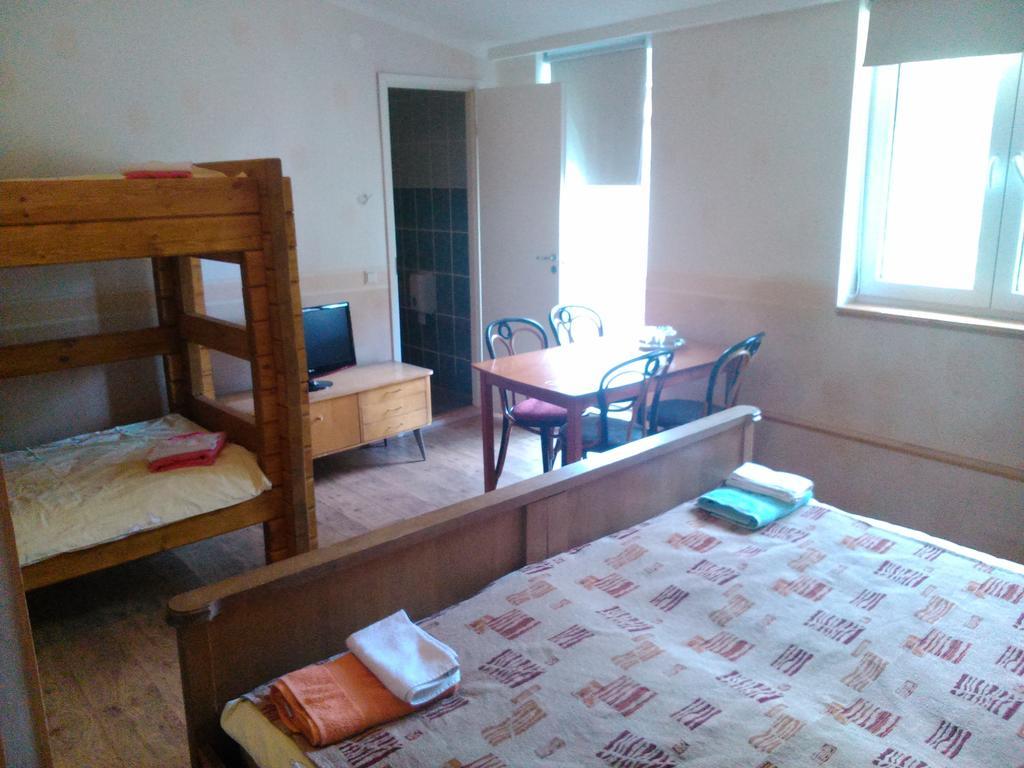 Kortsitalu Kuelalistemaja Apartment Kopu  Phòng bức ảnh